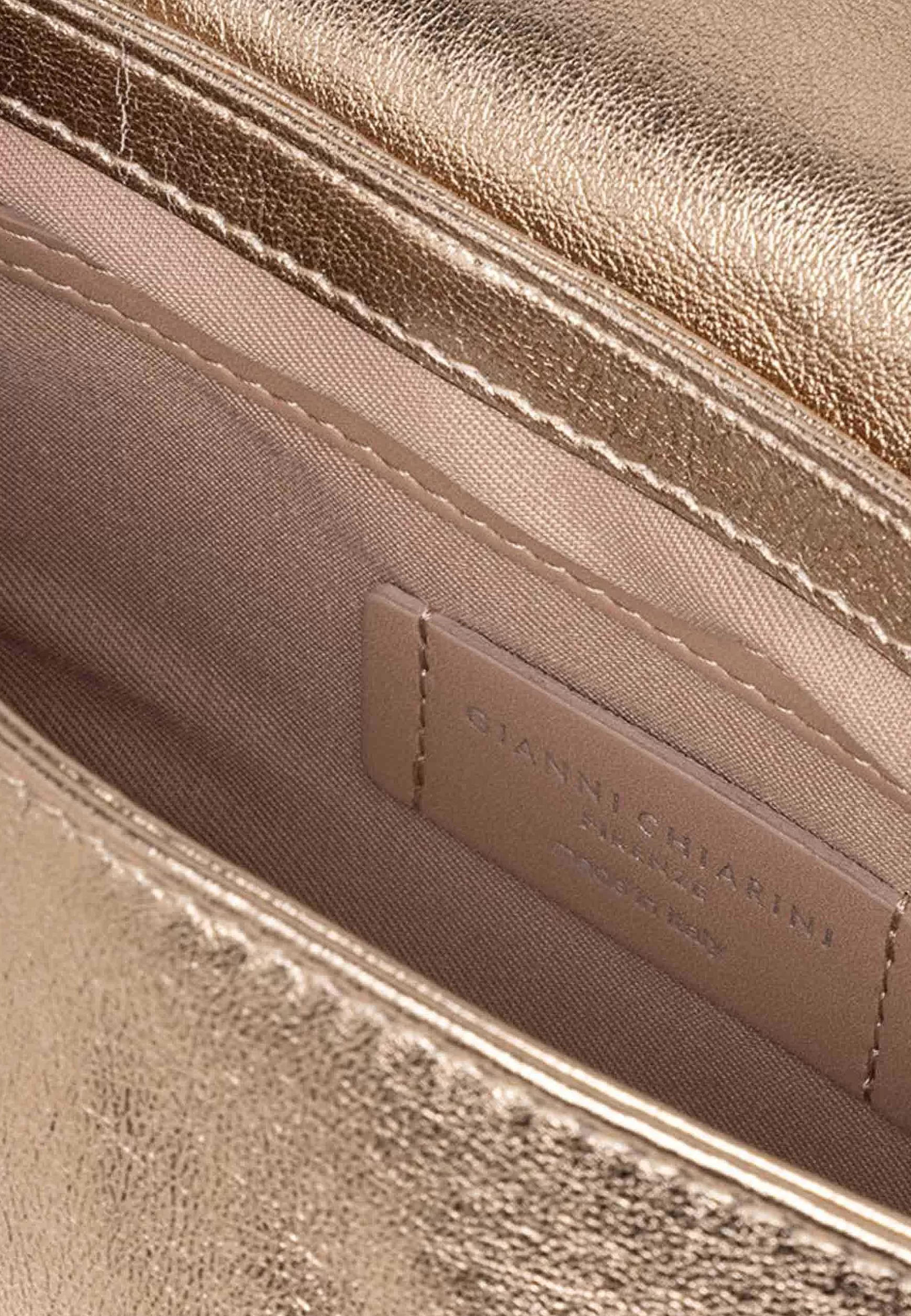 Borsa Donna Pochette A Tracolla Adele In Pelle Champagne Laminata Con Catena*Gianni Chiarini Fashion