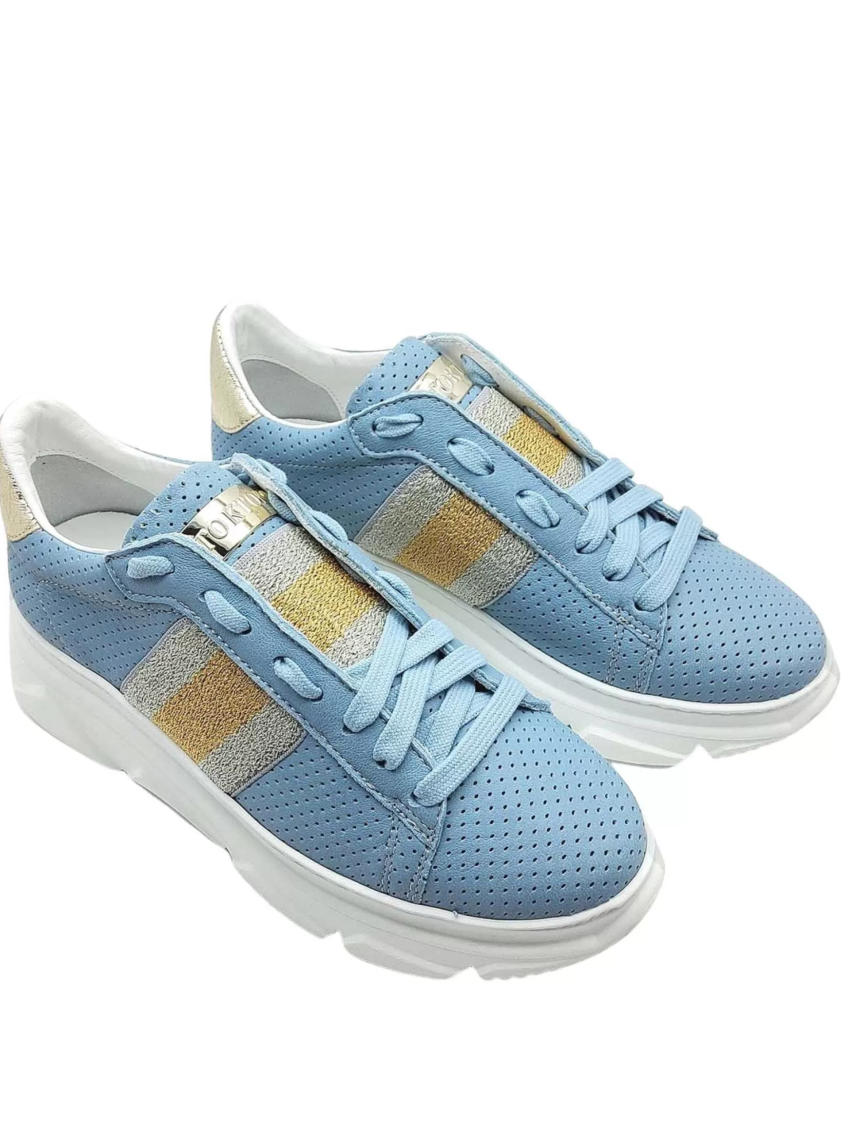 Calzature Donna Sneakers In Pelle Celeste Forata Con Banda Laminata Laterale E Fondo Zeppa In Gomma*Stokton Hot