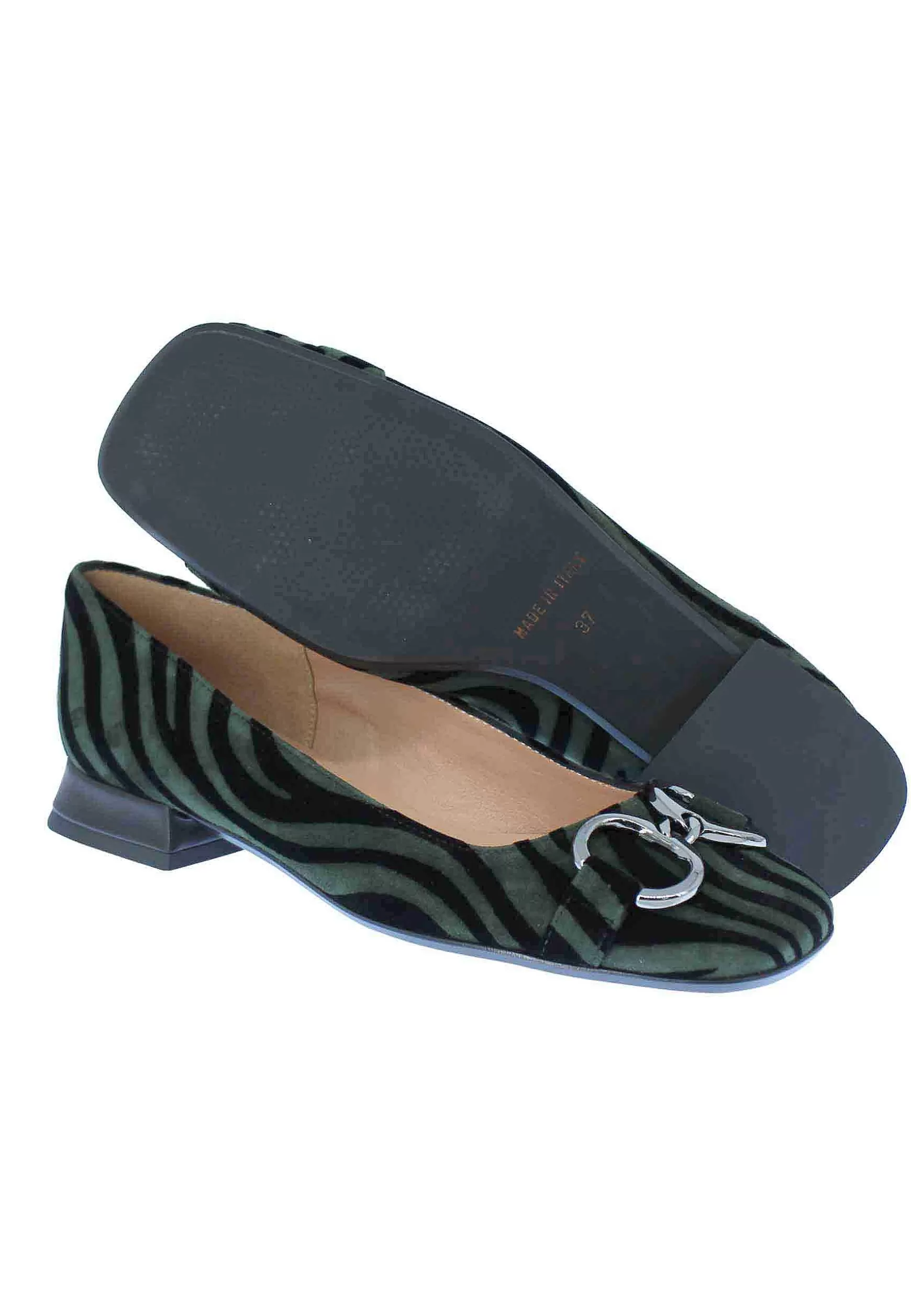Decollete Donna In Camoscio Animalier Con Morsetto In Argento E Tacco Basso** Cheap