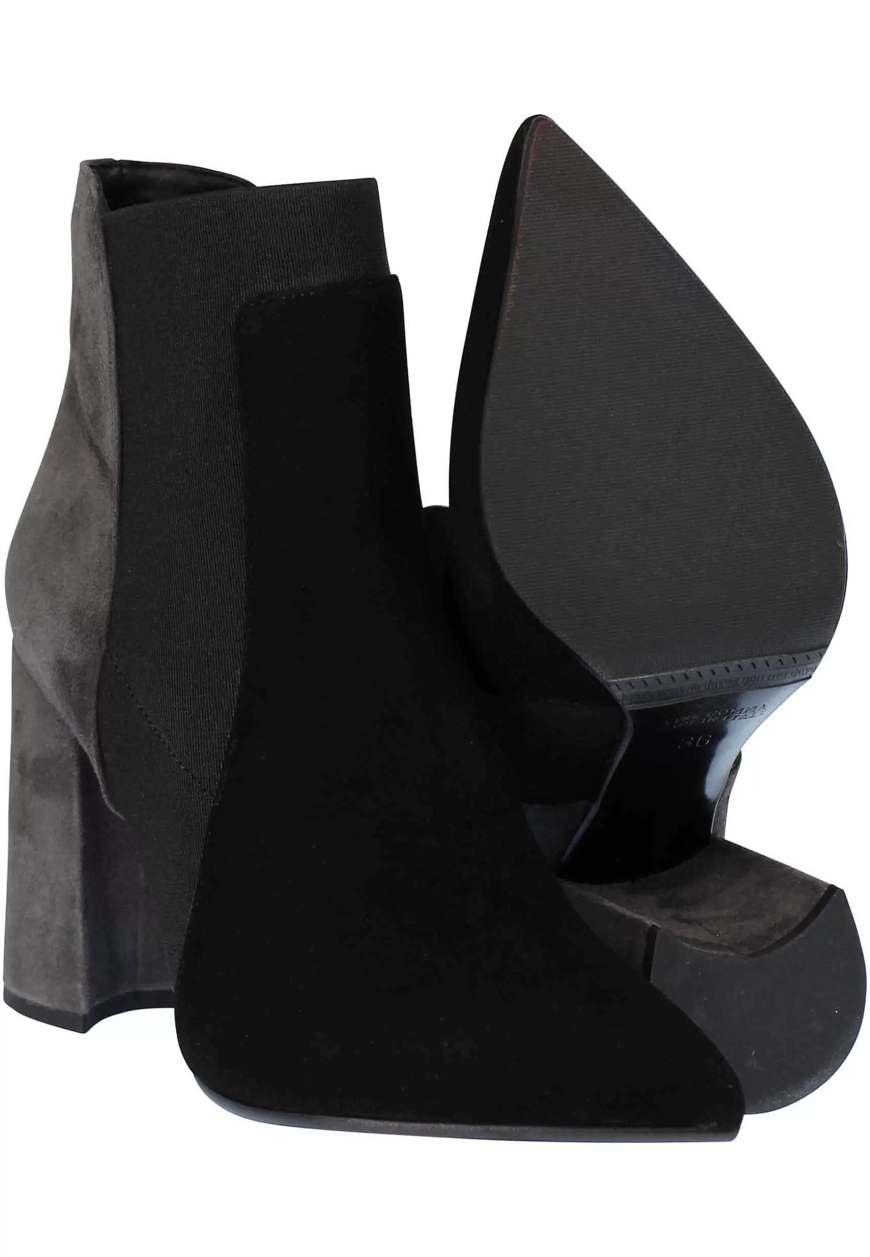 Stivaletti Beatles Donna In Camoscio Nero Con Punta A Punta A Tacco Alto** Sale