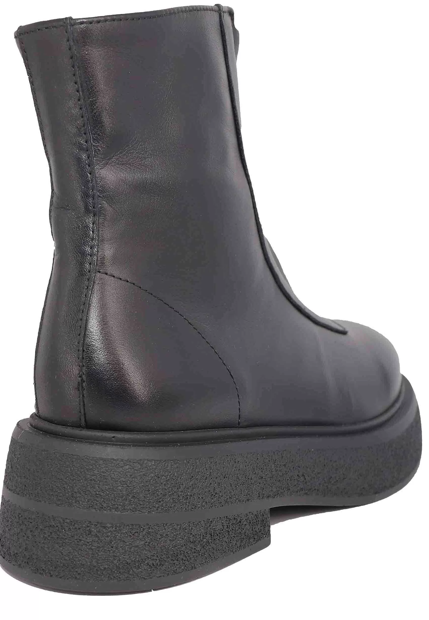 Stivaletti Donna In Pelle Nera Con Zip Frontale E Punta Tonda** Sale