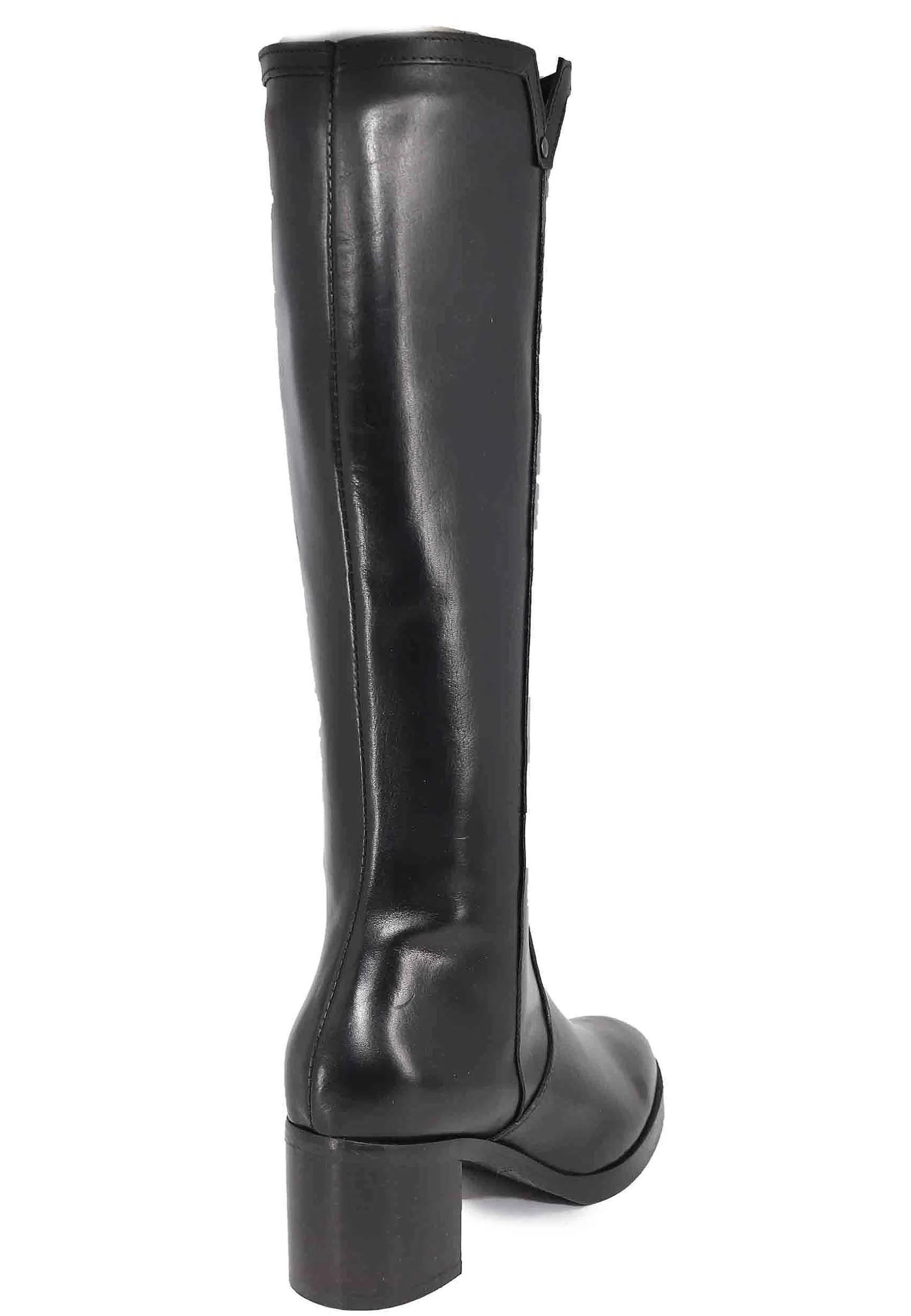 Stivali Donna In Pelle Nera Con Tacco E Punta Tonda** Fashion